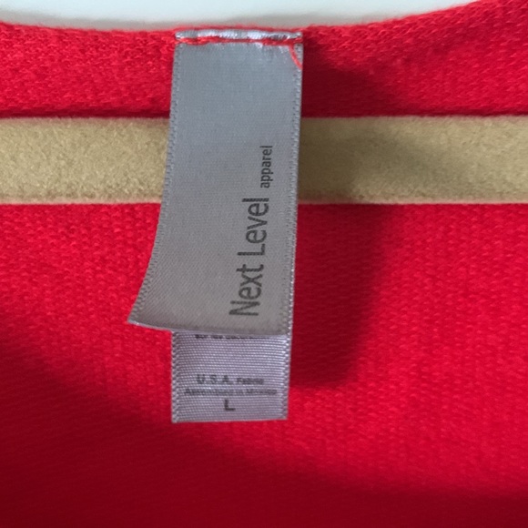 Next Level Apparel. Large. XOXO sweatshirt. - Picture 4 of 6